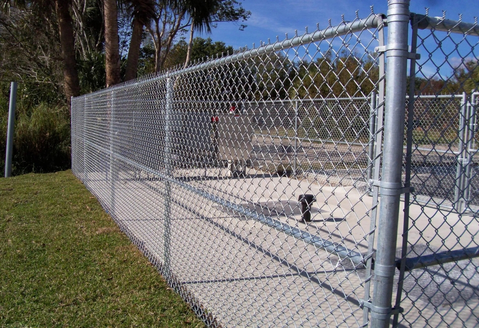 Chain Link Fence Strong and Secure